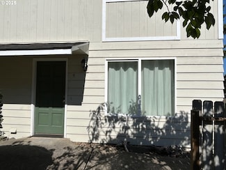 1340 9th St Unit 5, Florence, OR 97439