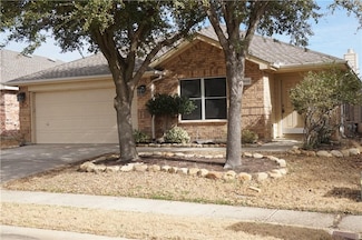 11800 Ponderosa Pine Dr, Fort Worth, TX 76244