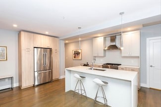 84 Romsey St Unit 1, Dorchester, MA 02125