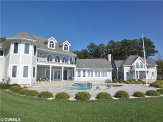 290 Mosquito Beach Ln, White Stone, VA 22578