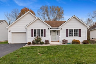 31 Dacosta Dr, Newington, CT 06111