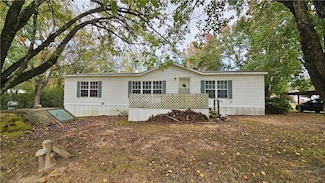 1002 Arkansas 28, Plainview, AR 72857