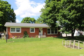 3824 15th St, Moline, IL 61265