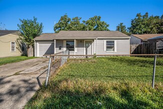 3109 Fern St, Pasadena, TX 77503