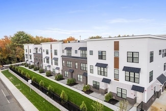 635 Main St Unit 206, Wilmington, MA 01887