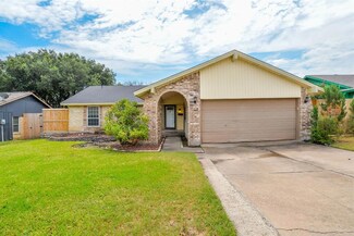 2026 Cedarwood Dr, Carrollton, TX 75007