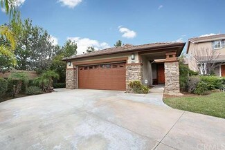 495 Hummingbird Dr, Brea, CA 92823