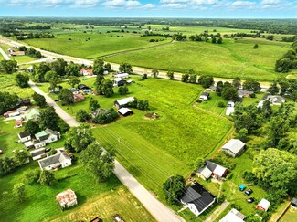 236 Main St, Salvisa, KY 40372