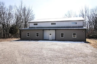 23658 E Us Highway 40, Marshall, IL 62441