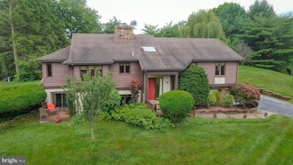 1006 Russell Ln, West Chester, PA 19382