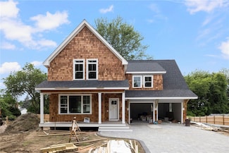 55 Dolphin St, Jamestown, RI 02835