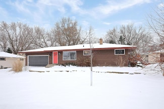 406 Terrace Dr, Saint Paul, MN 55113