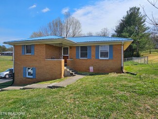 224 Boone Dr, Harrogate, TN 37752