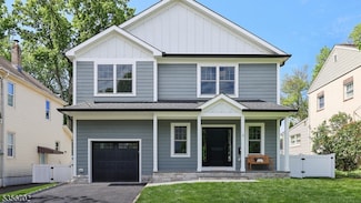 9 Roosevelt Ave, Cranford, NJ 07016