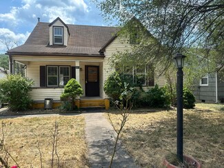 2311 Grafton St Unit 1 & 2, Clifton Forge, VA 24422