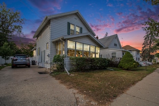 530 N Pleasant St, Jackson, MI 49202