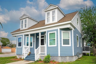 1828 Ursuline St, Galveston, TX 77550