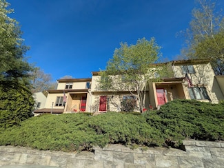 4 Krystal Dr, Somers, NY 10589