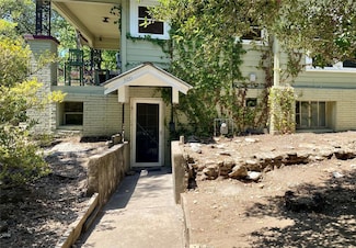 309 E 32nd St, Austin, TX 78705