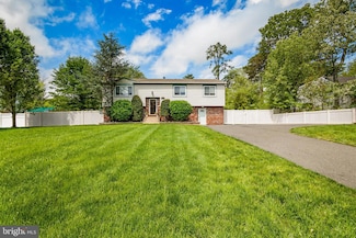 107 Hilltop Rd, Berlin, NJ 08009