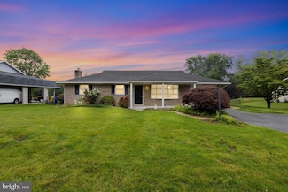3775 Board Rd, York, PA 17406