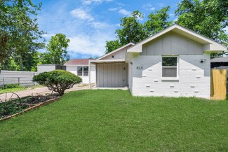8221 Hezekiah Ln, Houston, TX 77088