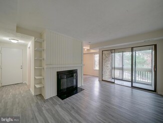 10580 Cross Fox Ln, Columbia, MD 21044