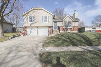 19120 E 13th St N, Independence, MO 64056