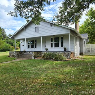 3148 Muddy Rd, Connelly Springs, NC 28612