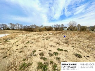 5827 S 199th Cir Unit LOT 226, Omaha, NE 68135