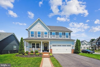 2552 Passionflower Ct, Dumfries, VA 22026