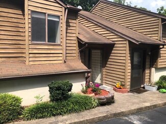 1420 11th Street Dr NW Unit 12, Hickory, NC 28601
