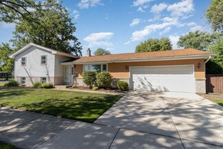 9633 Fran Lin Pkwy, Munster, IN 46321