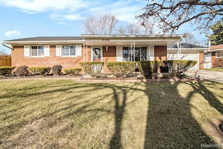 5794 Shetland Way, Waterford, MI 48327