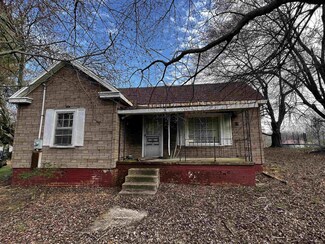 1434 N Main St, Roxboro, NC 27573