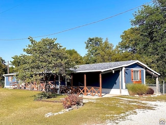 906 S Neosho St, Council Grove, KS 66846