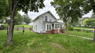 32 3rd Ave S, Sauk Rapids, MN 56379