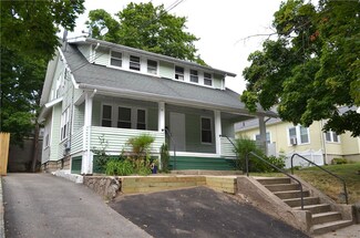 74 Pinehurst Ave, Providence, RI 02908