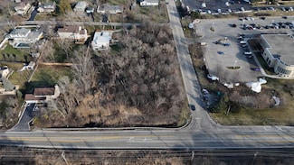 6 S Barrington Rd, Barrington, IL 60010