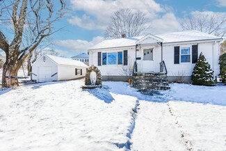 32 Landry St, Franklin, MA 02038