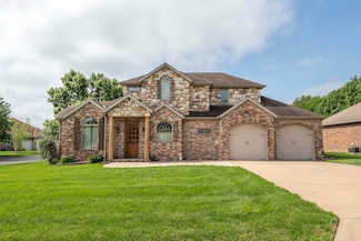 1411 N Cooper Blvd, Springfield, MO 65802