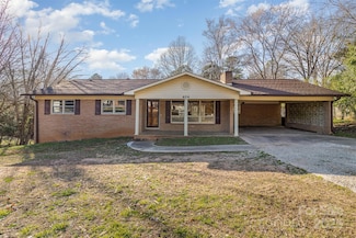 624 Flicker St, Concord, NC 28027