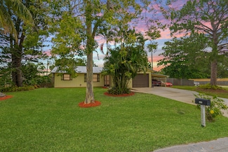 401 NW Ferris Dr, Port Saint Lucie, FL 34983