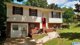 821 Rock Ridge Rd, Weaver, AL 36277