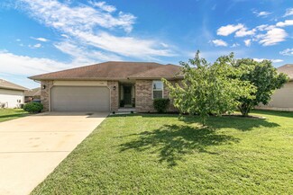 739 Logan St, Rogersville, MO 65742