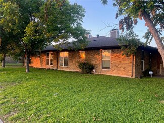 9980 Brockbank Dr, Dallas, TX 75220