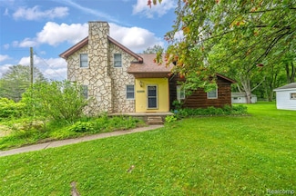 47645 Sugarbush Rd, Chesterfield, MI 48047