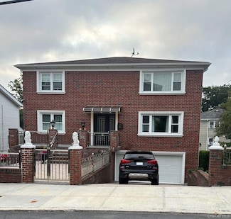 8 AKA 12 Bryn Mawr Place Unit 2, Yonkers, NY 10701