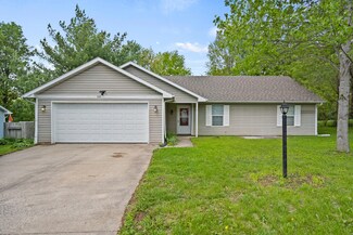 4521 W Southview Dr, Columbia, MO 65203
