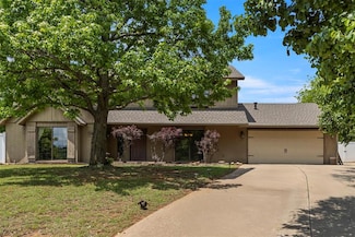 1317 Jefferson Ct, Edmond, OK 73034